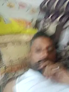 Snapshot of carria_homes chatting on February 5, 2025, 1:33 pm carria homes online show from February 5, 2025, 1:33 pm