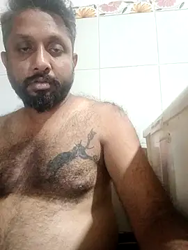 Snapshot of carria_homes chatting on December 16, 2025, 7:40 pm carria homes online show from December 16, 2025, 7:40 pm