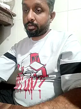 Snapshot of carria_homes chatting on November 25, 2025, 8:58 am carria homes online show from November 25, 2025, 8:58 am