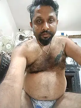 Snapshot of carria_homes chatting on March 8, 2025, 7:27 am carria homes online show from March 8, 2025, 7:27 am