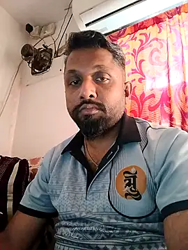 Snapshot of carria_homes chatting on February 6, 2025, 7:45 am carria homes online show from February 6, 2025, 7:45 am