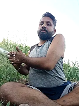 Snapshot of carria_homes chatting on February 21, 2025, 12:49 pm carria homes online show from February 21, 2025, 12:49 pm