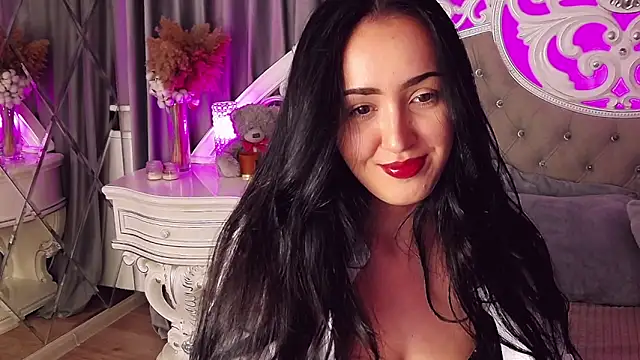 Snapshot of KimKhallifa chatting on September 25, 2025, 4:18 am KimKhallifa online show from September 25, 2025, 4:18 am