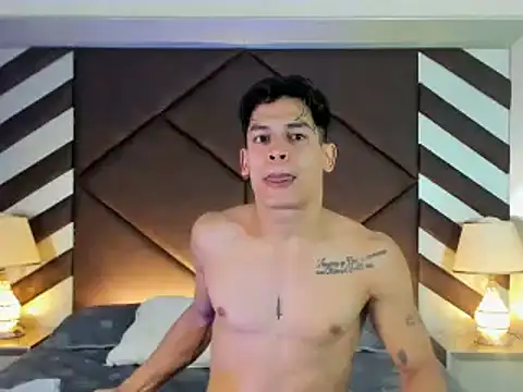 Snapshot of benjamincol chatting on February 28, 2025, 11:58 am benjamincol online show from February 28, 2025, 11:58 am