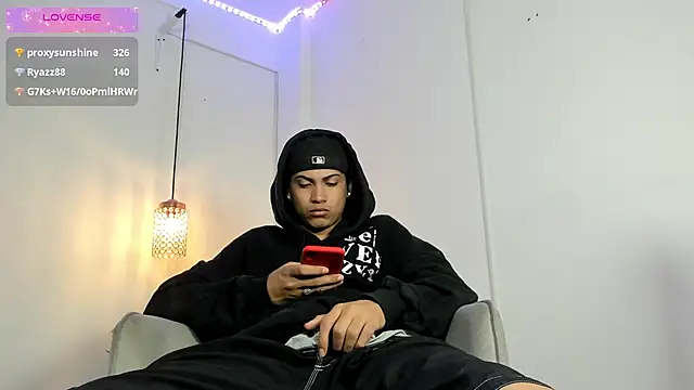 Br4ndxpimm online show from October 14, 2025, 3:45 pm