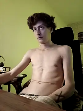 Snapshot of HalloMarcy chatting on October 27, 2025, 9:32 am HalloMarcy online show from October 27, 2025, 9:32 am