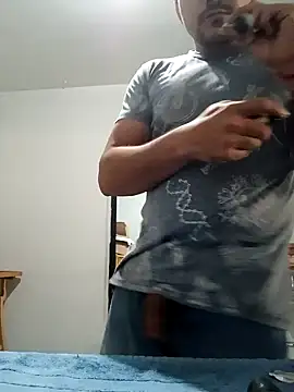 Snapshot of chinoxxx chatting on January 27, 2025, 2:57 pm chinoxxx online show from January 27, 2025, 2:57 pm