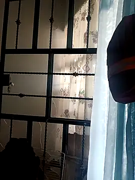 Snapshot of chinoxxx chatting on October 2, 2025, 8:34 pm chinoxxx online show from October 2, 2025, 8:34 pm