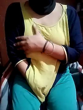 Snapshot of Laxmi_1920 chatting on January 13, 2025, 8:48 pm Laxmi 1920 online show from January 13, 2025, 8:48 pm