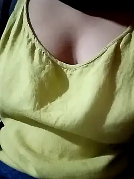 Snapshot of Laxmi_1920 chatting on January 15, 2025, 8:16 pm Laxmi 1920 online show from January 15, 2025, 8:16 pm