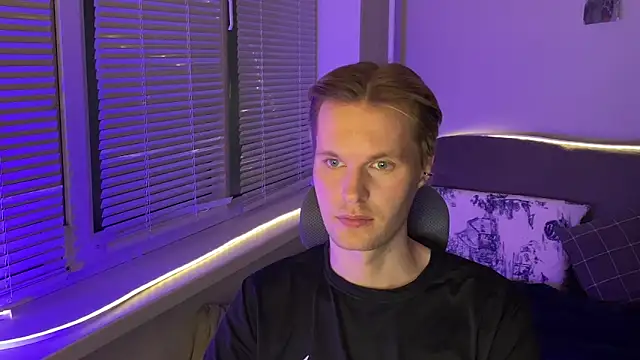 Leonnextdoor online show from January 16, 2026, 6:01 pm