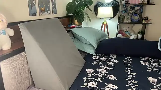 roseofvenom online show from October 30, 2025, 12:14 pm