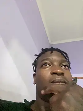 Redfucks333 online show from October 9, 2025, 2:28 pm