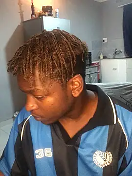 Redfucks333 online show from February 4, 2026, 10:27 pm