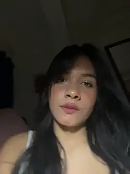 Ninabrunette18 online show from March 22, 2025, 3:20 am