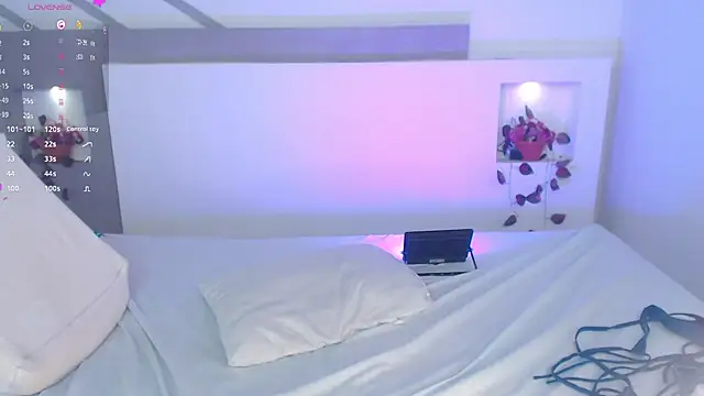 VenusEvans1 online show from March 1, 2025, 1:22 am