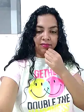 Brendabluee online show from March 19, 2025, 1:54 am