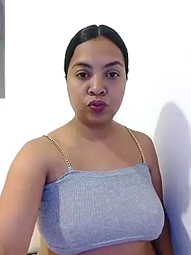 Brendabluee online show from March 7, 2025, 1:53 am