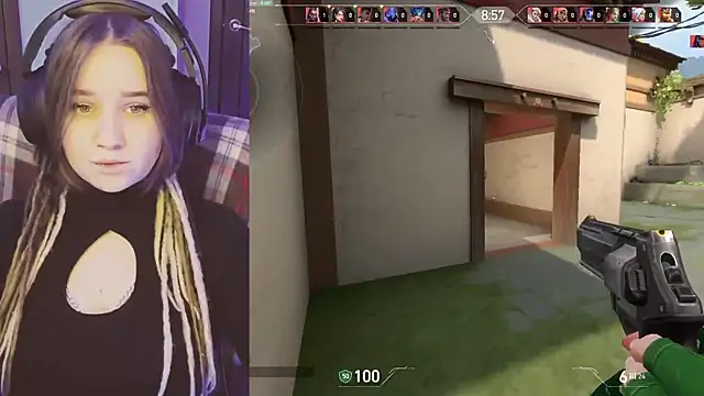 Snapshot of nerdymuse chatting on January 31, 2025, 8:32 am nerdymuse online show from January 31, 2025, 8:32 am