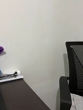 Snapshot of lunagonzales_lima_2007 chatting on March 6, 2025, 5:14 am lunagonzales lima 2007 online show from March 6, 2025, 5:14 am