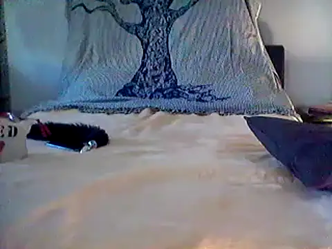 Snapshot of Betty2u chatting on February 23, 2025, 3:18 pm Betty2u online show from February 23, 2025, 3:18 pm