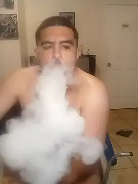 k1oudE online show from October 25, 2025, 5:17 am