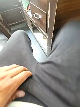 pyasevickybabu563 online show from March 6, 2025, 4:41 am