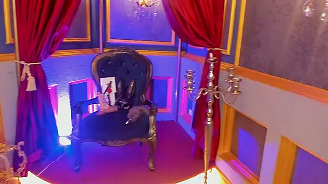 Snapshot of MarcoVitto chatting on December 19, 2025, 12:18 pm MarcoVitto online show from December 19, 2025, 12:18 pm