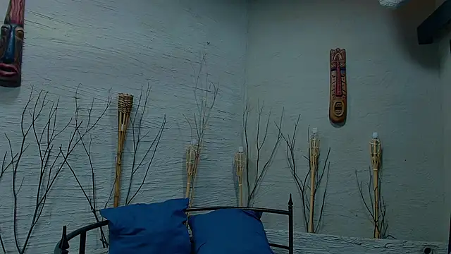 MarcoVitto online show from October 7, 2025, 11:33 am