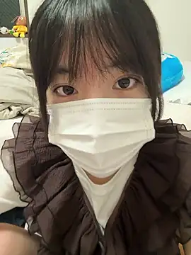 Snapshot of RIRI_Chan_ chatting on June 28, 2026, 12:22 pm RIRI Chan online show from June 28, 2026, 12:22 pm