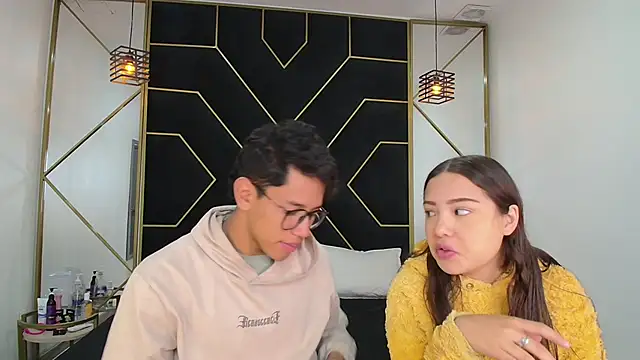 Snapshot of RyanPricee chatting on October 13, 2025, 12:40 pm RyanPricee online show from October 13, 2025, 12:40 pm