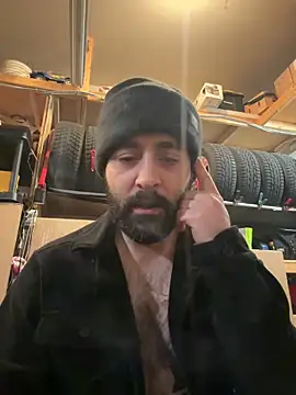 Snapshot of Faded-Solo chatting on April 26, 2026, 8:44 am Faded-Solo online show from April 26, 2026, 8:44 am