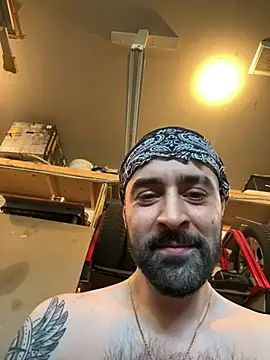 Snapshot of Faded-Solo chatting on June 27, 2026, 10:27 pm Faded-Solo online show from June 27, 2026, 10:27 pm