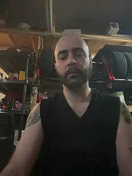 Snapshot of Faded-Solo chatting on April 8, 2026, 7:21 am Faded-Solo online show from April 8, 2026, 7:21 am