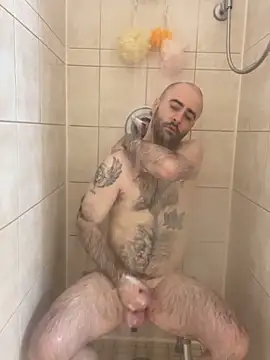 Snapshot of Faded-Solo chatting on December 15, 2025, 7:41 pm Faded-Solo online show from December 15, 2025, 7:41 pm