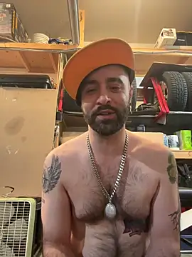 Snapshot of Faded-Solo chatting on June 1, 2026, 5:51 am Faded-Solo online show from June 1, 2026, 5:51 am