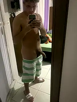 jeyse online show from October 3, 2025, 1:31 am