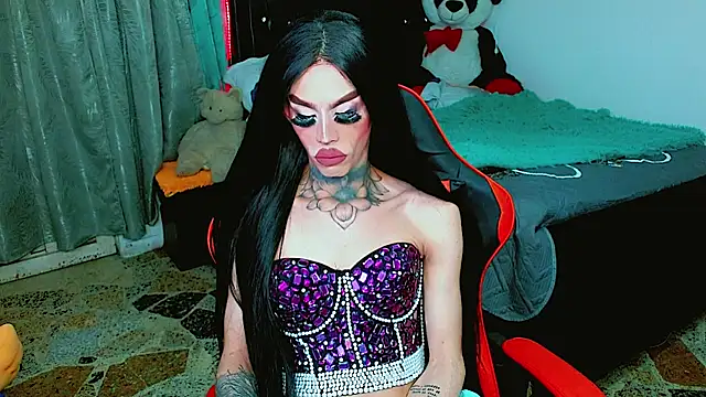 Alextwink online show from November 11, 2025, 4:13 pm