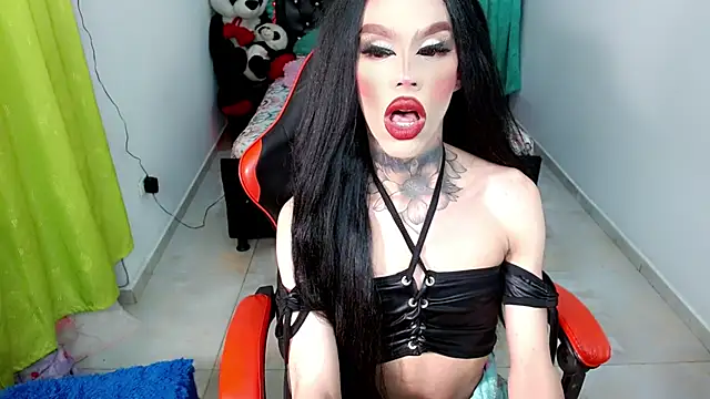 Snapshot of Alextwink chatting on May 2, 2026, 7:08 pm Alextwink online show from May 2, 2026, 7:08 pm