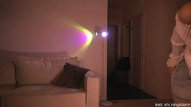 alittlestarrr online show from March 13, 2025, 8:54 pm