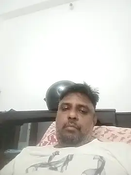 Snapshot of jemes21in chatting on November 15, 2025, 6:01 pm jemes21in online show from November 15, 2025, 6:01 pm