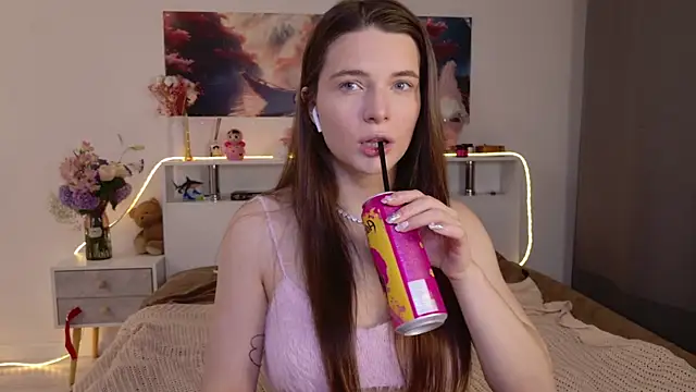 Snapshot of Nellie_Medina chatting on June 20, 2026, 5:51 pm Nellie Medina online show from June 20, 2026, 5:51 pm