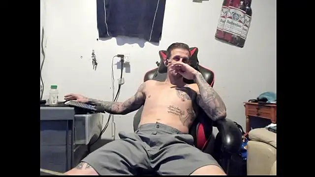 JamesMichael88 online show from March 2, 2025, 5:52 pm