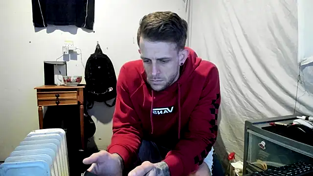 JamesMichael88 online show from March 21, 2025, 3:02 pm