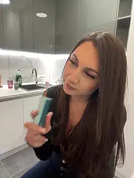 Snapshot of claraxjoyy chatting on February 24, 2025, 4:38 am claraxjoyy online show from February 24, 2025, 4:38 am