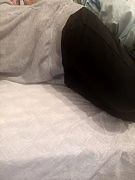 Snapshot of AnnalSV91 chatting on March 17, 2025, 12:21 am AnnalSV91 online show from March 17, 2025, 12:21 am