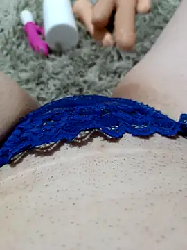 Snapshot of AnnalSV91 chatting on February 25, 2025, 9:26 pm AnnalSV91 online show from February 25, 2025, 9:26 pm