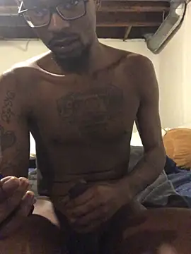 Snapshot of BbcYams chatting on December 30, 2024, 10:53 am BbcYams online show from December 30, 2024, 10:53 am