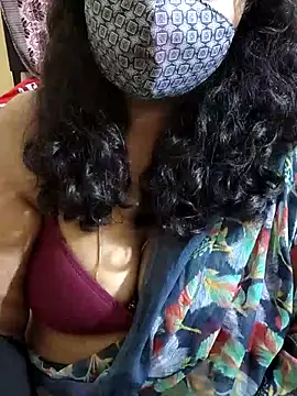 Snapshot of Rathi22 chatting on November 12, 2025, 3:27 pm Rathi22 online show from November 12, 2025, 3:27 pm