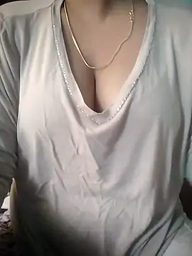 muskan-Sharma online show from September 11, 2025, 4:23 am